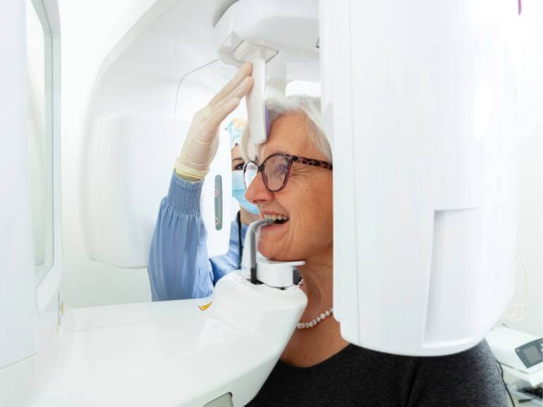 tecnologia moderna dentista due carrare